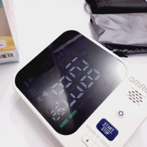 فشارسنج بازوئی امرن مدل  OMRON m8